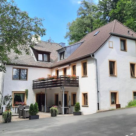 Hotel Pension Bluechersruh Bad Berneck im Fichtelgebirge Bagian luar foto
