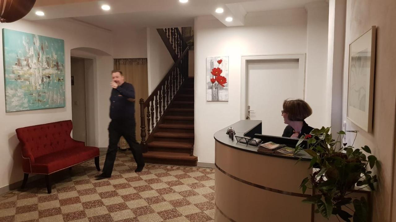 Hotel Pension Bluechersruh Bad Berneck im Fichtelgebirge Bagian luar foto